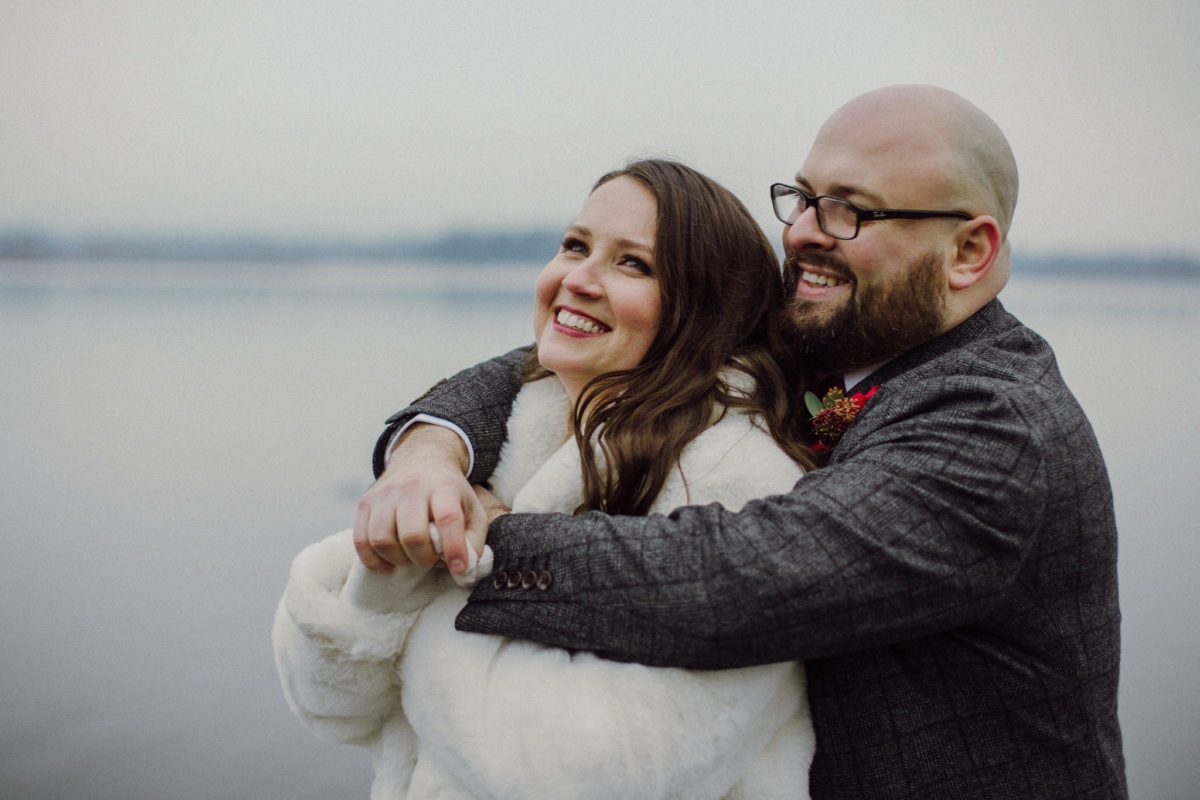 fotos creativas de elopement no inverno